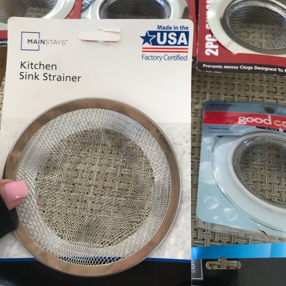 Kitchen Sink Mesh Strainers - all fir one price - Picture 3 of 4